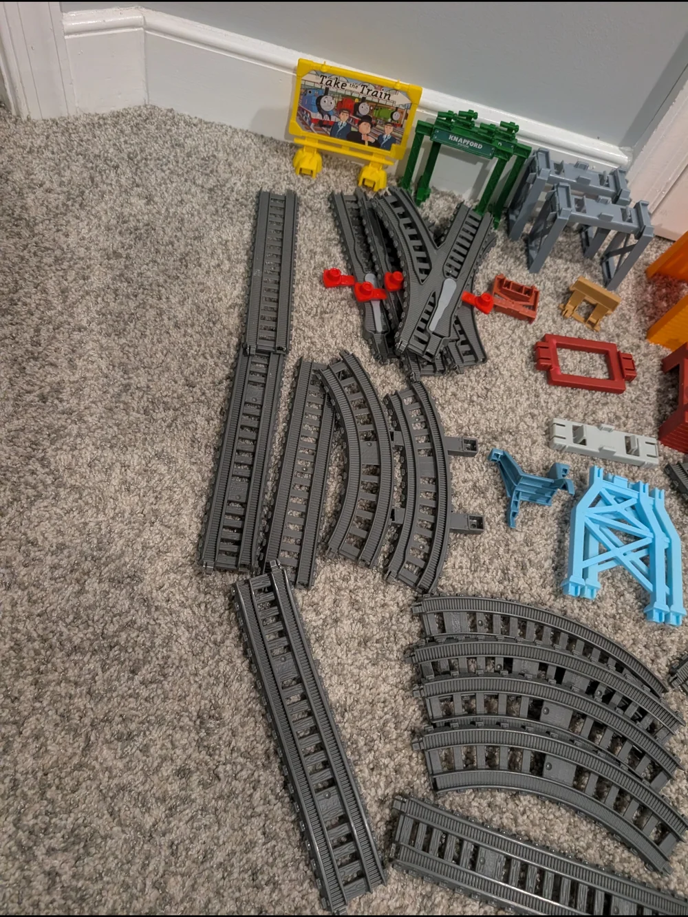 Thomas & Friends Trackmaster MIXED LOT of Train Tracks and Accessories